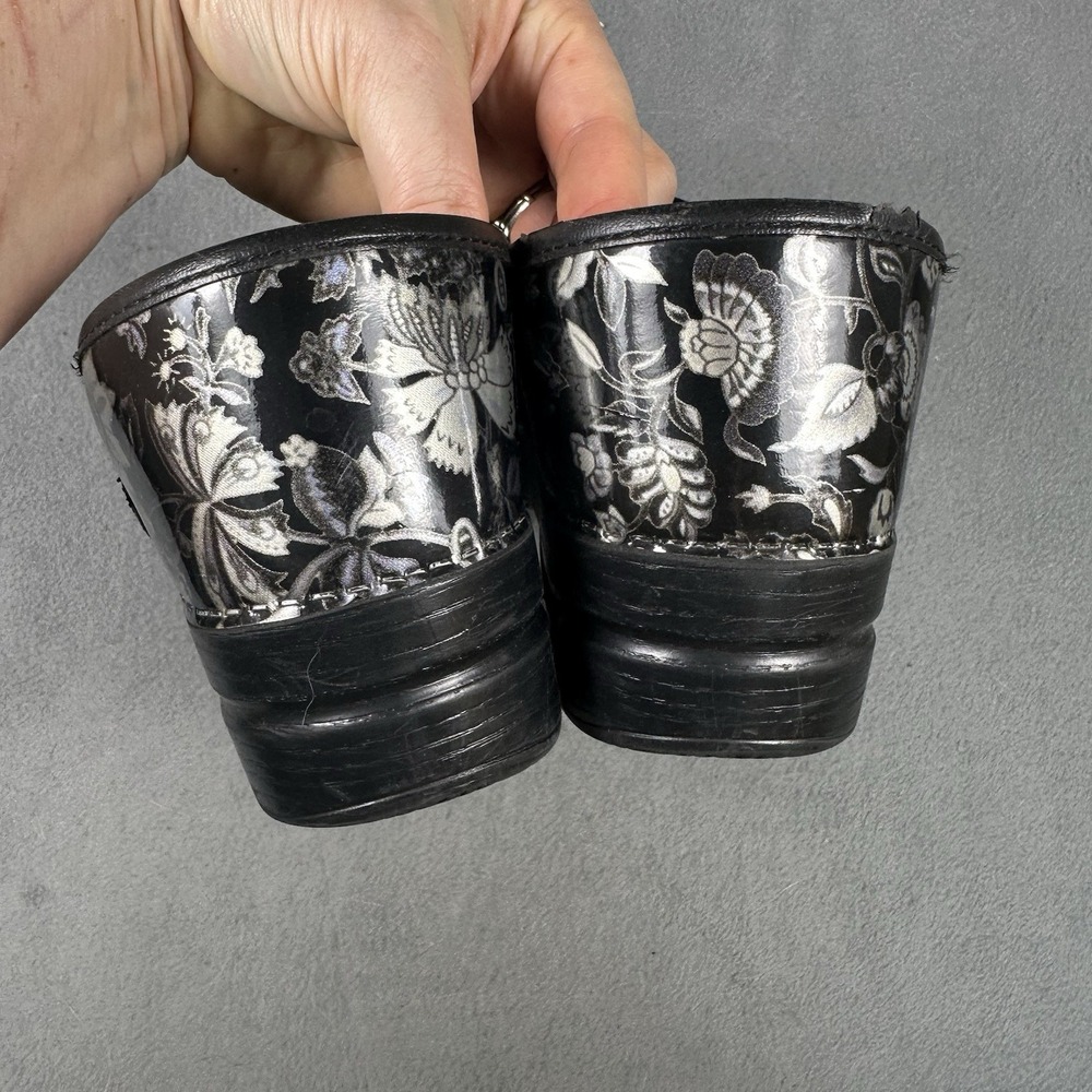 Dansko Professional Floral Patent Leather Clogs Black Silver EU 43 US 12.5 - Picture 6 of 7